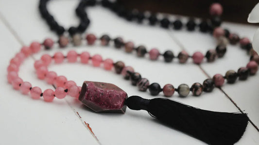 Healing Emotional Wounds with Rhodonite: Fostering Compassion and Self-Love